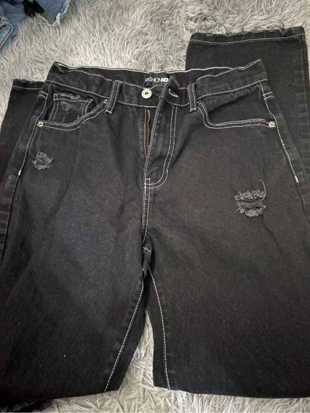 Fashion Nova Black Distressed Jeans with White Stitching